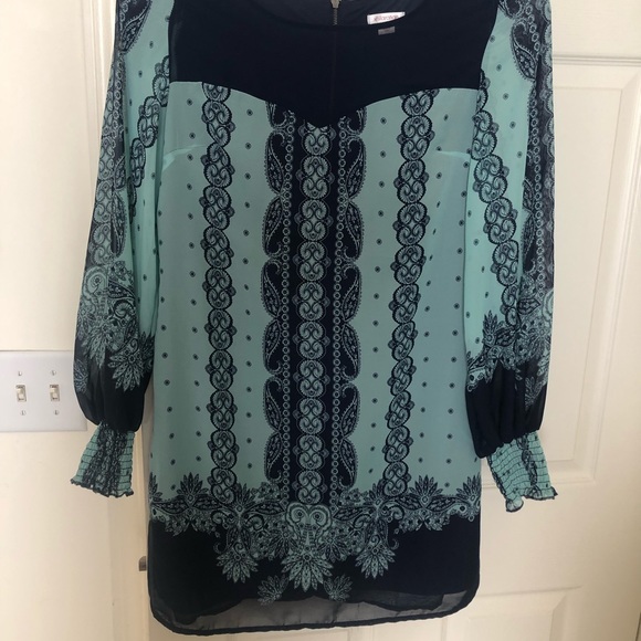 Navy and Green Long Sleeve Dress - Picture 4 of 4